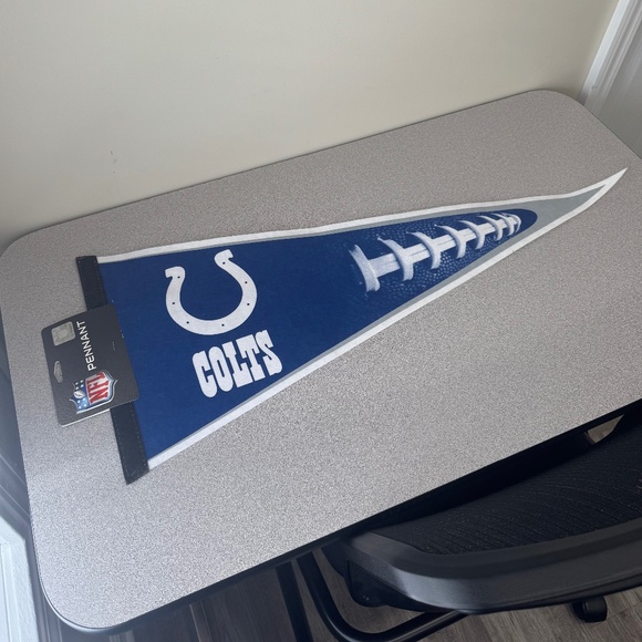 Indianapolis Colts Pennant Flag - Picture 1 of 6